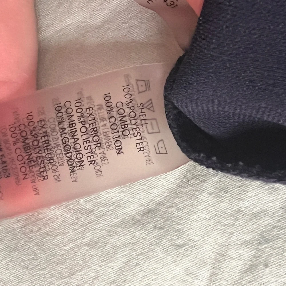 Karl Lagerfeld Navy top XL - Picture 4 of 5